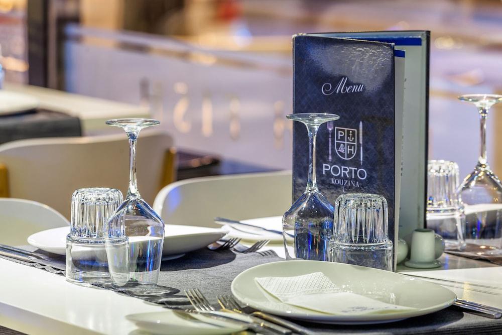 Porto Marine Hotel ปลาตาโมนาส ภายนอก รูปภาพ