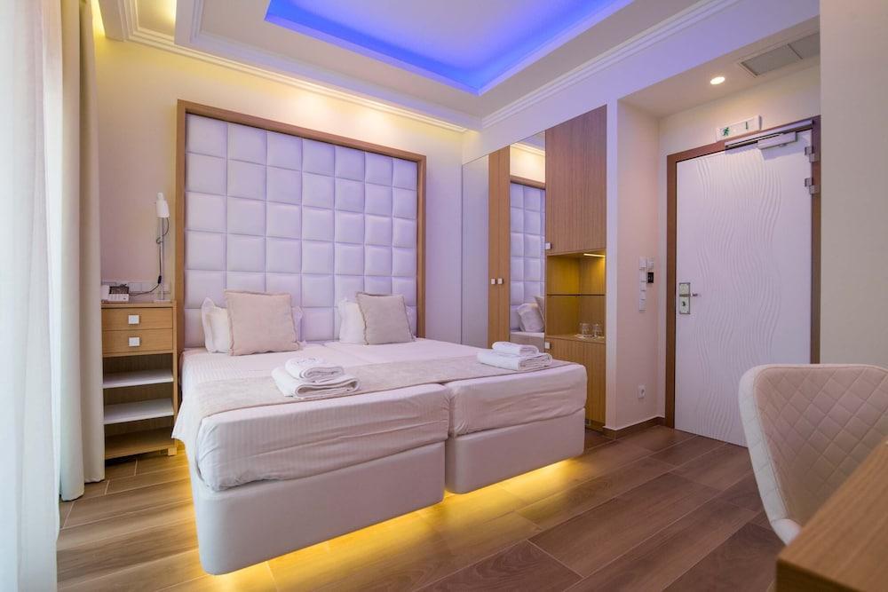 Porto Marine Hotel ปลาตาโมนาส ภายนอก รูปภาพ